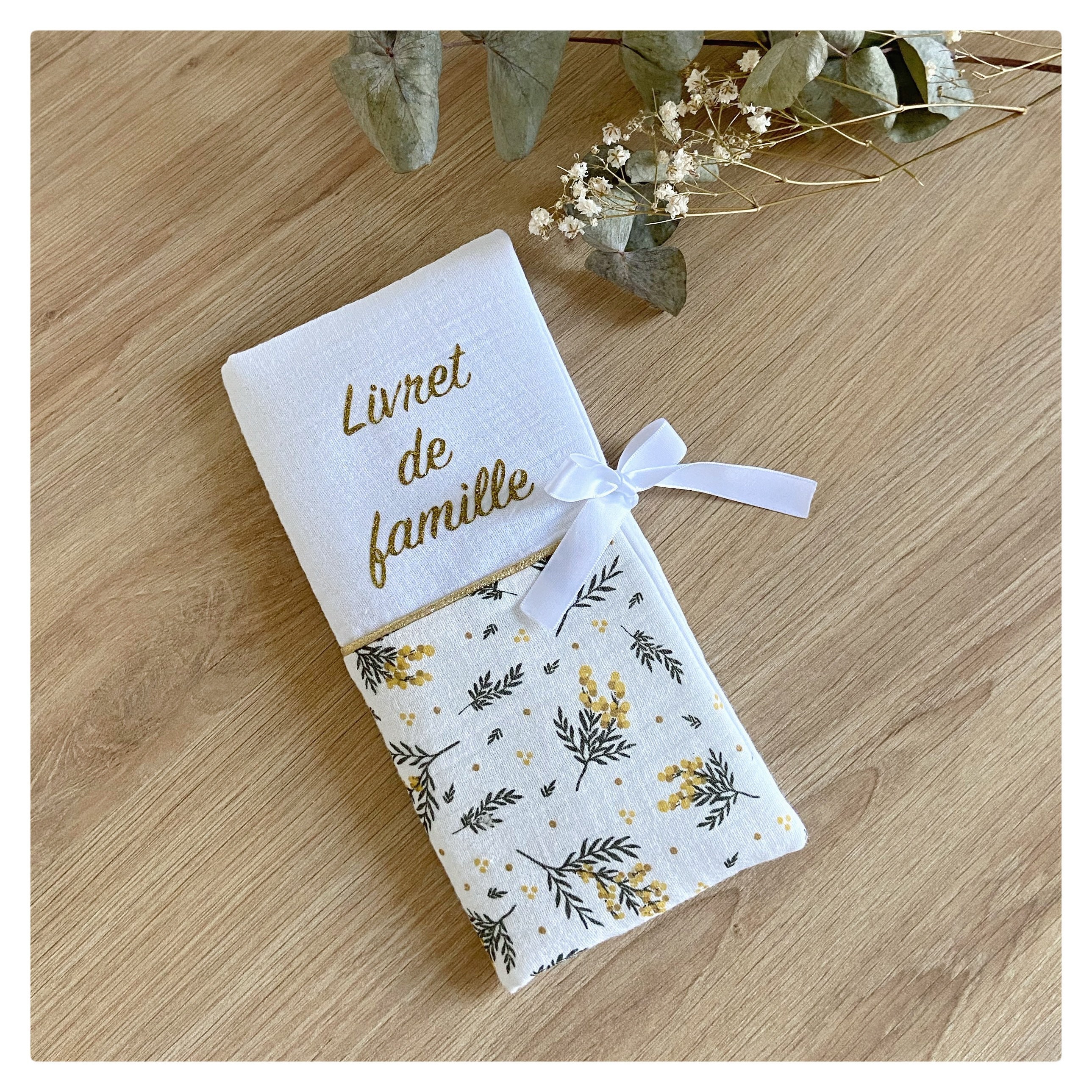 Protects Family Booklet, Double Mimosa Cotton Gauze, Ideal