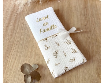 Protège livret de famille, double gaze de coton petit feuillage. Cadeau de naissance ou de mariage personnalisé et original.