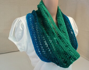 Chimenea artesanal azules y verdes Drop Stitch 100% lana hembra adulta rayada