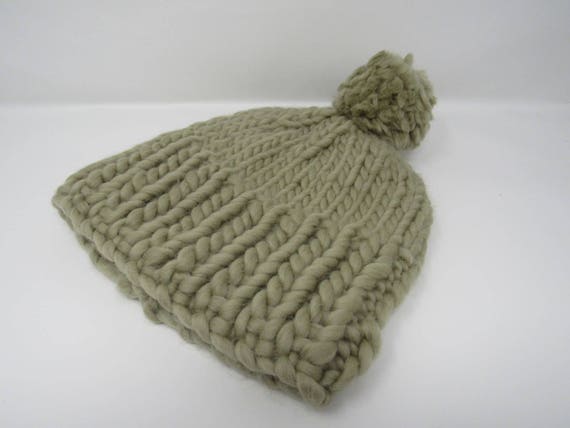 Hand Crafted Light Green Chunky Knit Beanie Soft Knit Beanie | Only € 18 | Organic Basics main image 4