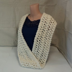 Handcrafted Cowl Wrap Cream Textured Merino Wool Infinity Female Adult image 4