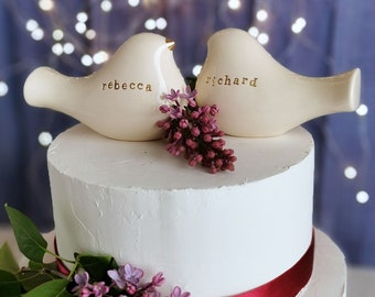 Bride and groom name cake topper Sweetheart table decor or personalized gift for wedding guests Ceramic love bird engaged cake topper