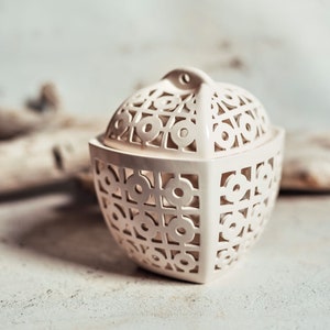 Garlic keeper large ceramic bowl Ceramic fruit bowl with lid Kitchen canister utensils holder White ceramic basket Farm house table lantern
