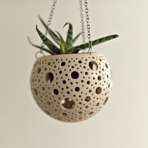 Terrace hanging planter indoor White ceramic hanging orchid or succulent pot Outdoor hanging tea light holder