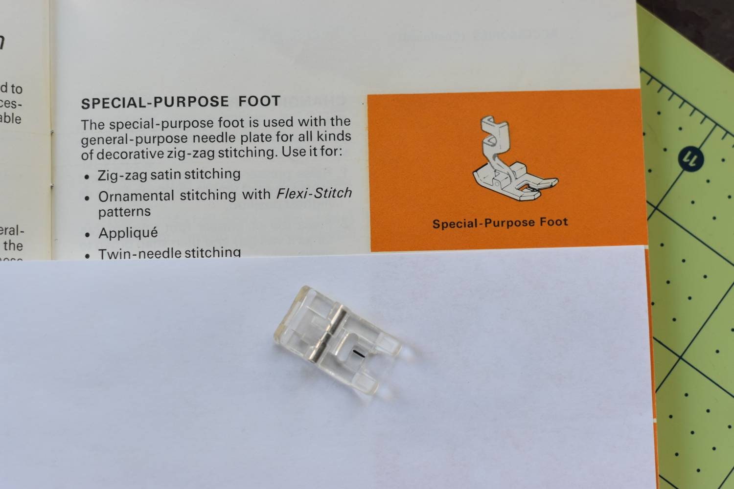 Singer Sewing Machine Model 834 Manual and Parts. Machine Feet, Foot