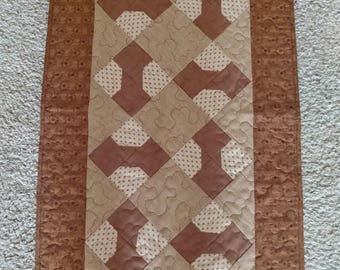 Every Which Way, a Decorative Wall or Table Quilt