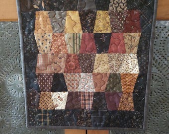 Tumbler Block Wall or Table Decorative Accent Quilt