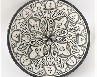 14" Moroccan Large Handmade Ceramic Plate, Handpainted Wall decoration, Serving Plate and Bowl, Bohemian Interiors, Ceramic Tableware, Green