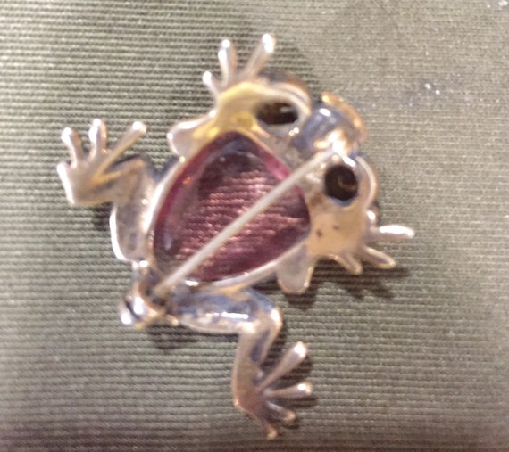 Sterling Silver Adorable Frog brooch with a large… - image 4