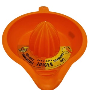 Vintage Juicer, Vintage Serv-Rite Juicer, Vintage Orange Kitchen Decor, Vintage Plastic 70s Decor, Kitchen Juicer, Vintage Orange Juicer