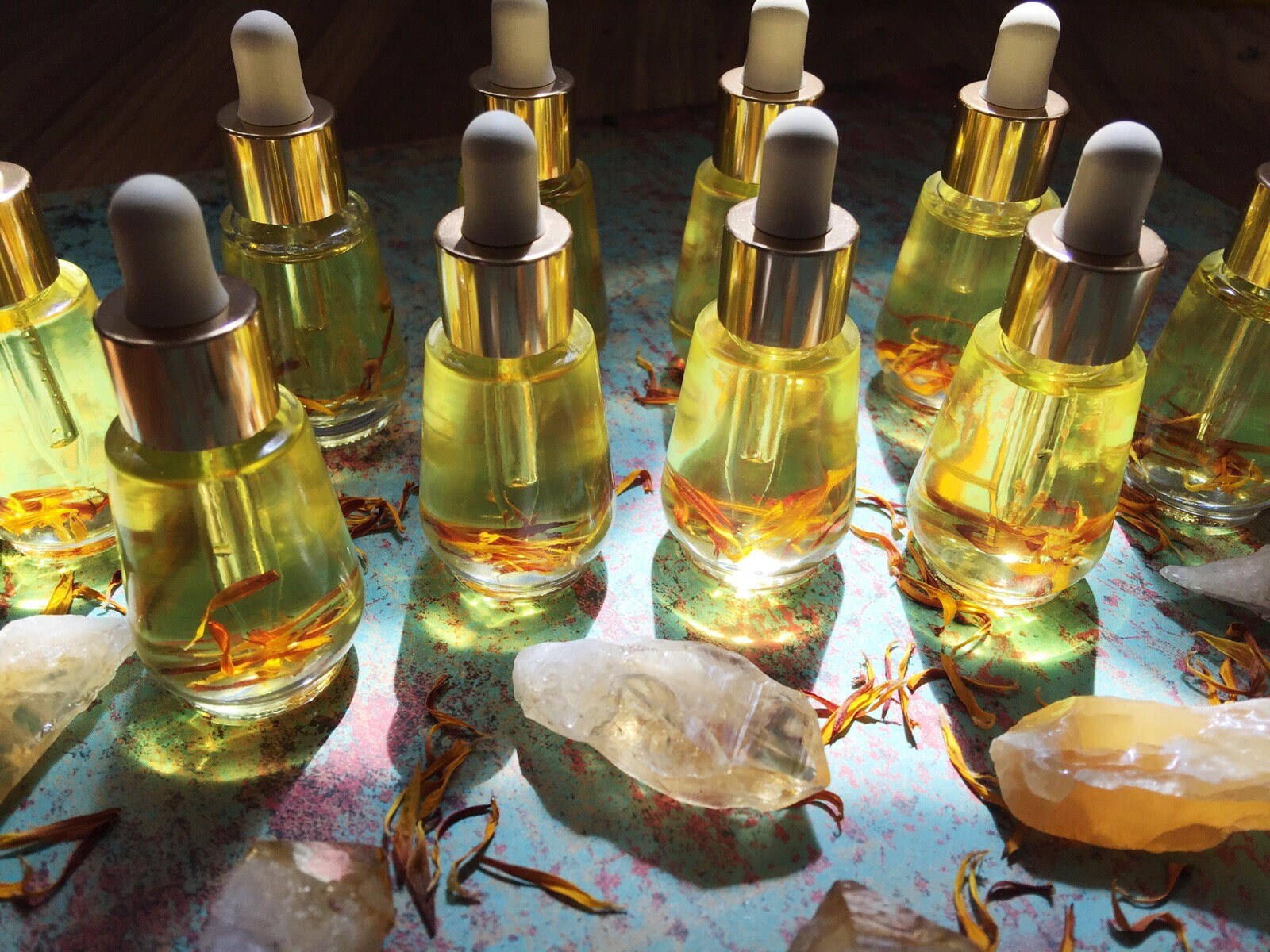 Floral infused facial serum made with argan oil balance ...