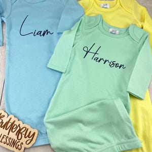 Personalized Newborn Gowns-Baby Gowns-Infant Gowns-Baby Gift-Custom Baby Gown-Embroidered Baby Gowns-Baby Girl-Baby Boy
