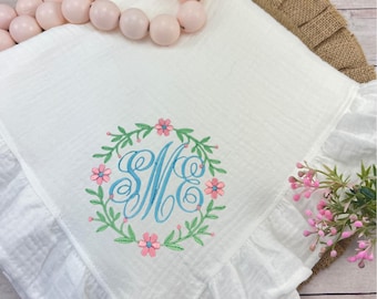 Ruffled Baby Blanket-Personalized Baby Blanket-Cotton Baby Blanket-White Baby Blanket-Embroidered Baby Blanket-Baby Girl Blanket