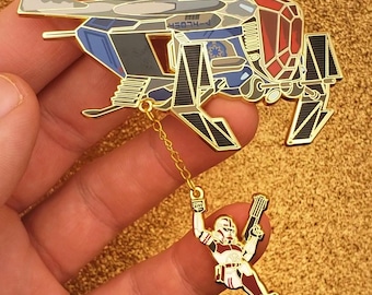 Set di spille pendenti a forma di astronave della polizia di Clone Wars