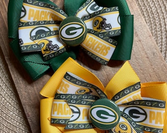 Green Bay Packers Hair Bow: NFL Football Fan Ribbon Hairbow