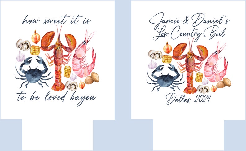 Puede incluir: Un fondo blanco con una ilustraci&oacute;n de acuarela de un cangrejo, un camar&oacute;n y una langosta rodeados de ma&iacute;z, champi&ntilde;ones, cebollas y ajo. El texto "how sweet it is to be loved bayou" est&aacute; en la parte inferior de la imagen.