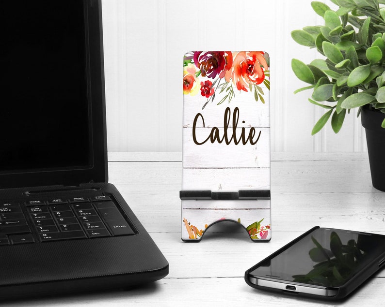 Wood Floral Cell Phone Stand. Custom Phone Stand, floral phone stand, Gift for teacher, iphone holder, cell phone holder, charging stand 