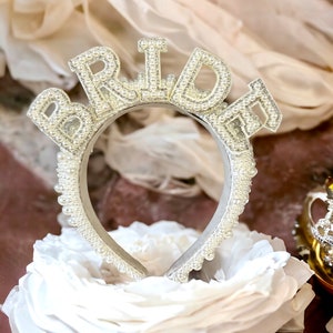 Bride headband / bride Crown / Bridal Accessories / Bride to Be Headband / pearl bride veil / bachelorette Headband