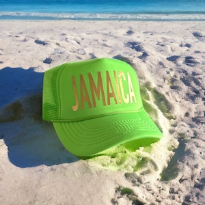 Embroidered 'Jamaica Vacation Destination' Trucker Hat – Comfortable Sun Protection Jamaica Hat
