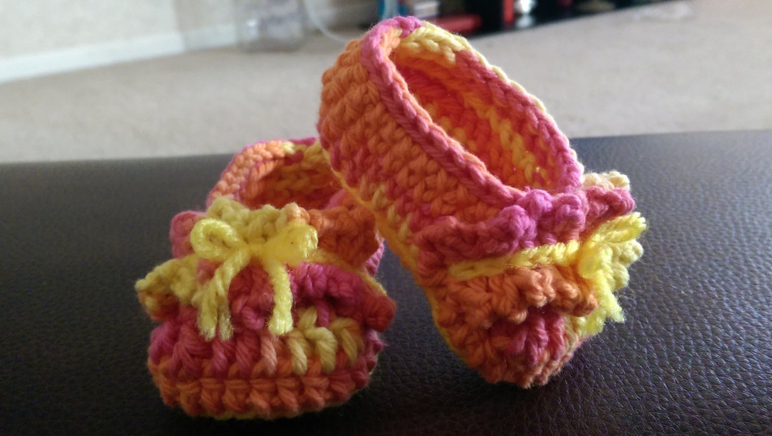baby ruffle ballet booties