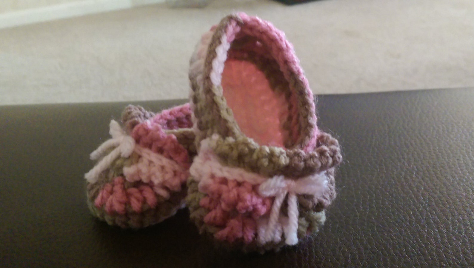 baby ruffle ballet booties