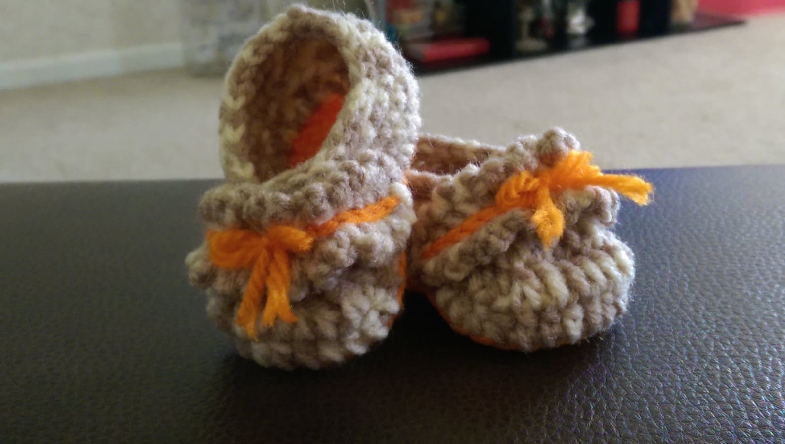 baby ruffle ballet booties