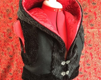 Black Wool Vest with faux Fur edges and Black Lining