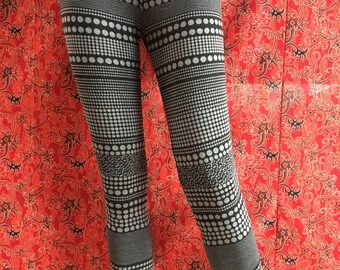 Tricot Leggings - Print - Decorative Beads - Yoga - Festival Wear - 3/4 Length - Unique - Size 38