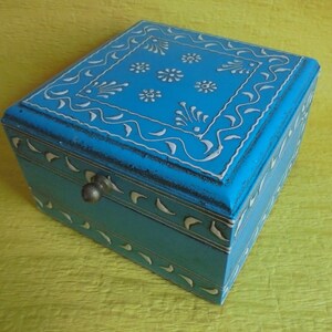 Indian Wooden Cerulean Blue Square Trinket Box- Hand Painted Traditional Indian Plant Pattern- BOHO Decor- South Asian Vintage Jewel Box