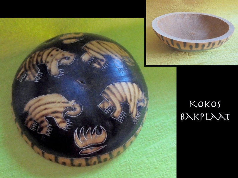 African Vintage Coconut Shell Bowl Plate Honey Badgers Hand Painted and Engraved Art Tribal Design Hand Crafted Coconut Decoration image 2