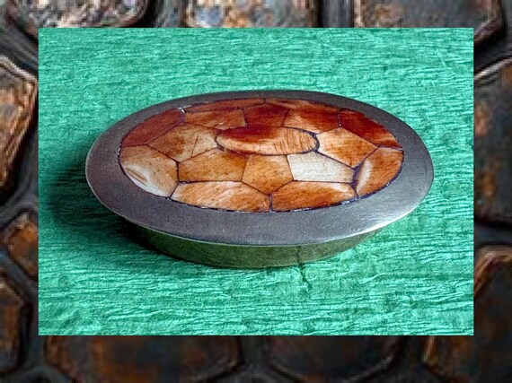 Turtle Shell Patterned Lid Oval Pill Box- Made of… - image 1