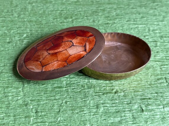 Turtle Shell Patterned Lid Oval Pill Box- Made of… - image 3
