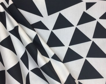 Black and White Triangles - Reagan - Geometric - Fabric by the Yard