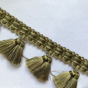 Moss Green Tassel Fringe - Trim By The Yard - Home Decor - Custom Cut Yardage - Embellishment - Cushions - Sofa - Lamp Shades - Pillows