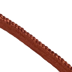 Scarlet Veil Lip Cord By The Yard - Pillow Edging - Home Decor Trim