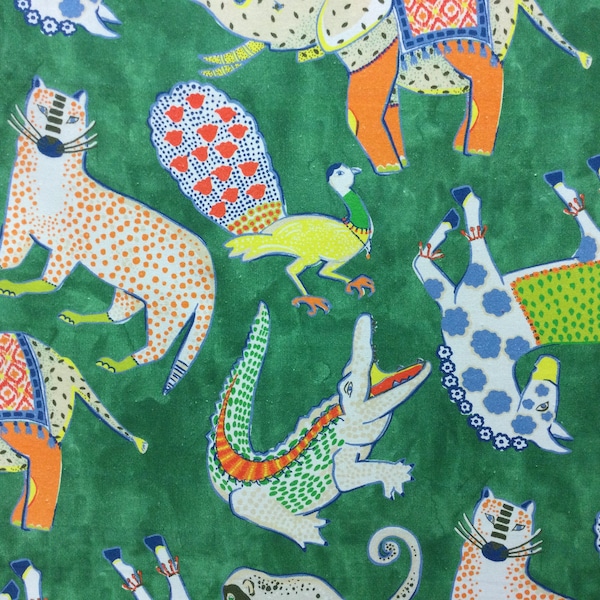 Hullabaloo Green - Modern Menagerie - Estampado divertido - Tela novedosa - Animales
