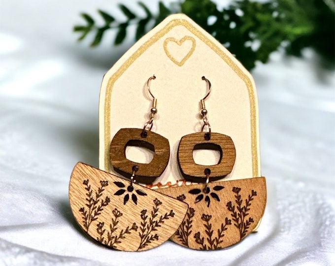 Boho earrings inlaid with hanging floral wood