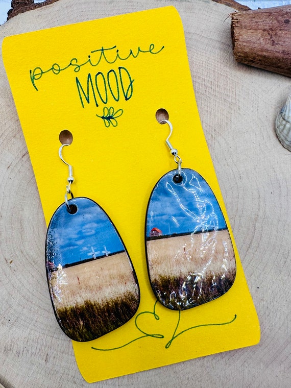 Wooden earrings with personalized print