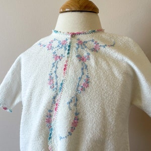 6-12 mo: Embroidered baby jacket, 1950s, vintage baby clothes, vintage baby girl