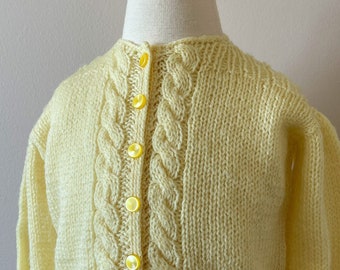 12-24 mo:  Handmade baby sweater, 1950s, vintage baby clothes, vintage baby sweater