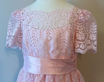 Girls size 5:  Lace special occasion dress with satin sash, 1950s, vintage little girl clothes