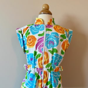 3-4T: Vintage 1990s bright floral romper with pockets