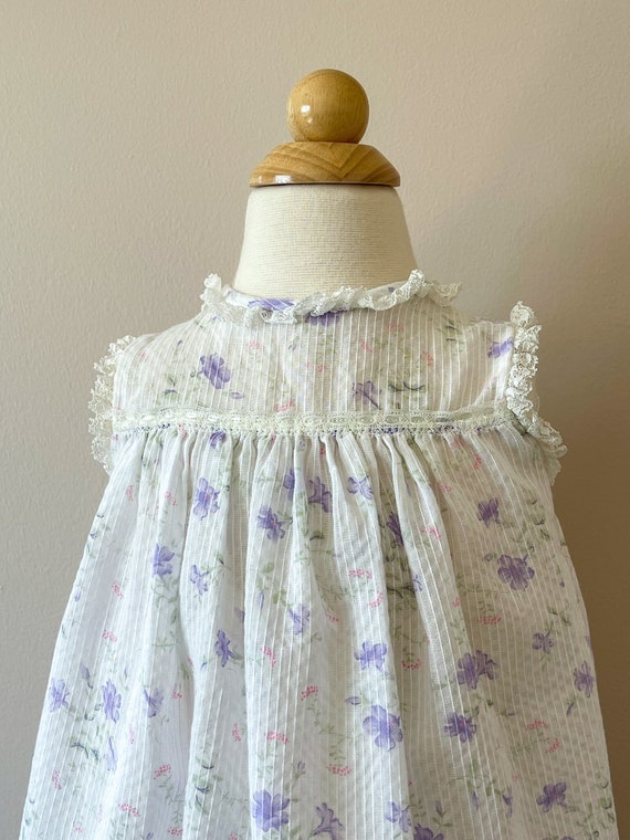12 mo:  Floral print dress with lace trim, Nanette