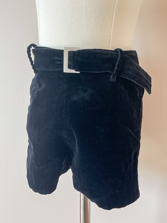 Boys 3T:  Velvet shorts with mother of pearl belt… - image 2