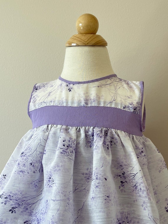 12-15 mo:  Floral dress with scallop cut hem, 195… - image 1