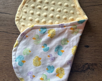 Ducks Baby Burp Cloth, Neutral Baby Burp Cloth