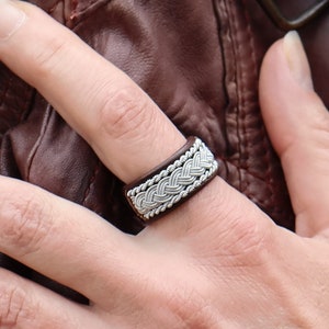 Sami Ring NORDRE | rings for men and women | unique swedish jewelry | unisex accessory | handmade in sweden | handcrafted | AC Design