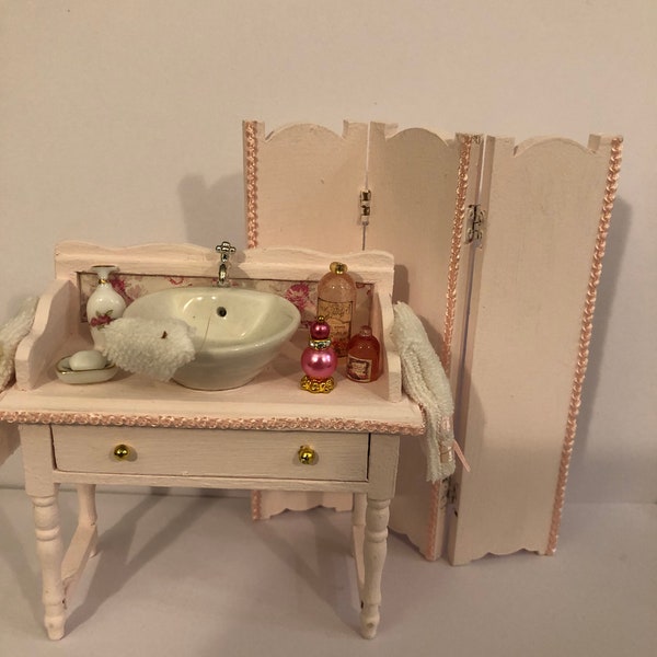 1/12th dolls house . Bridal display . Washstand screen Handmade by Kattykorner for Pan Miniatures .