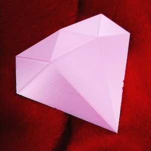 Op Steven Universe geïnspireerde Pink Diamond Gem 3D-geprint