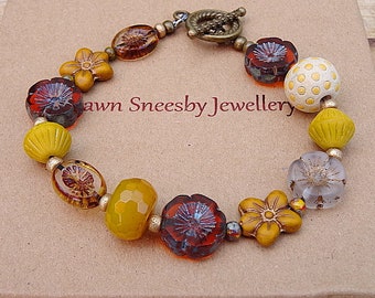 Czech Glass Bracelet, Floral Bracelet, Autumnal Colours, Morganite, Golem Design, Mustard Bracelet, Burnt Orange Bracelet, Unique Bracelete